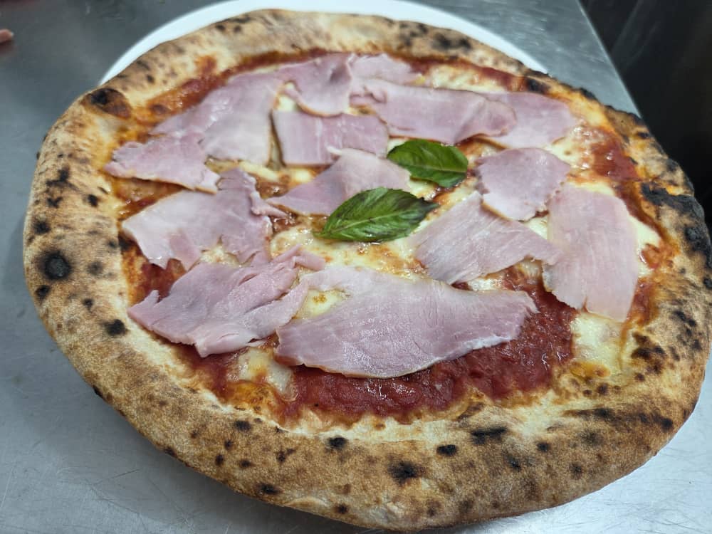Ham Pizza